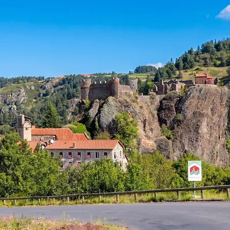 Maison Accueillante A Landos, 55 M², Cheminee Holiday home *