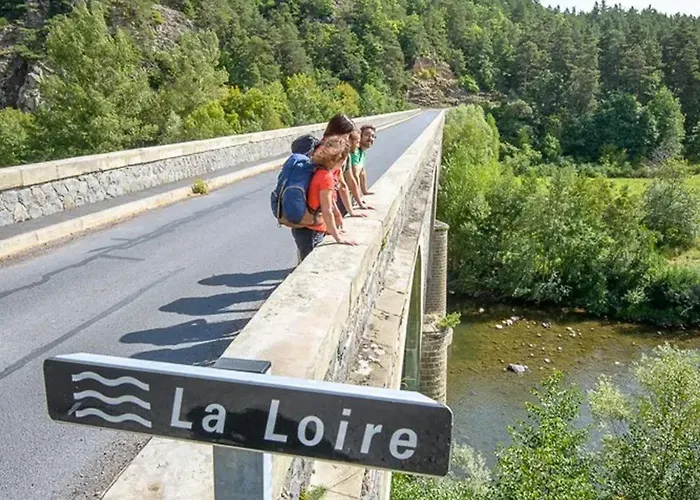 Holiday home Maison Accueillante A Landos, 55 M², Cheminee